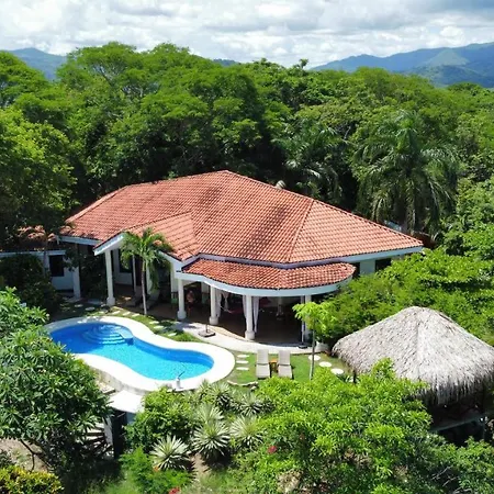 Villa Martina Palmgarden Samara Exterior photo